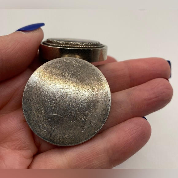 Silver Etched Dried Flower Hinged Trinket Box Vintage - Picture 13 of 14